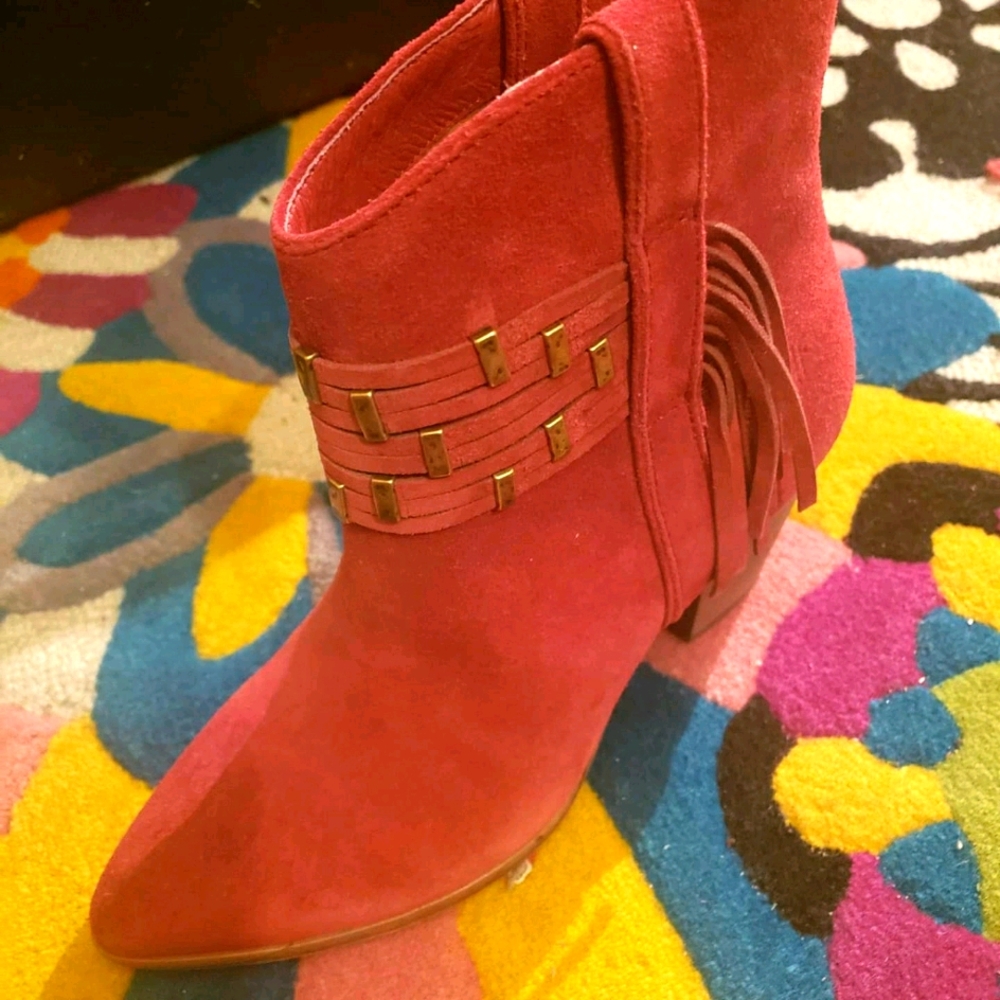 Boots👢